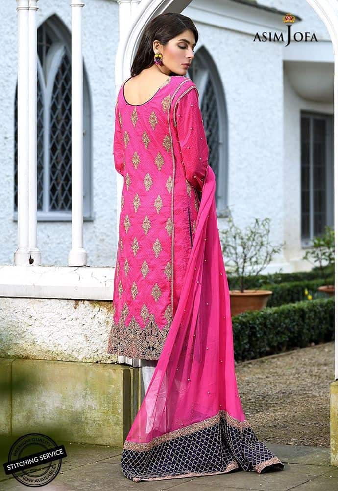 designing on plain lawn suits