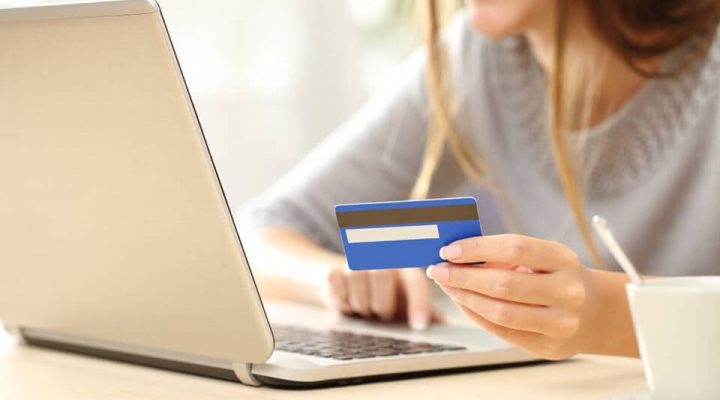 How online credit card payment can help you get different rewards and offers